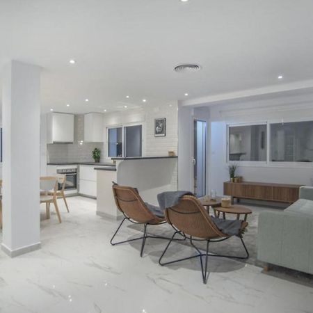 Luxury Apartment Фуэнхирола Экстерьер фото