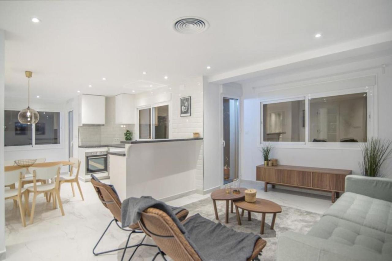 Luxury Apartment Фуэнхирола Экстерьер фото